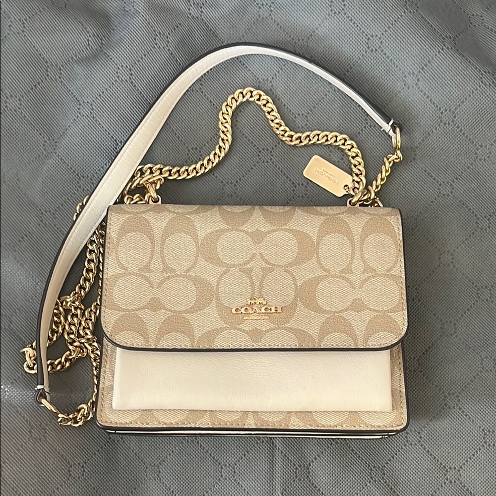 Coach Tan and Gold Women's Bag